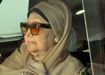 হাসপাতাল থেকে বাসায় ফিরেছেন খালেদা জিয়া