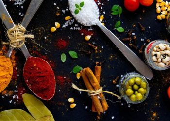 পেইনকিলারের মতো কাজ করে রান্নাঘরের যেসব মসলা!