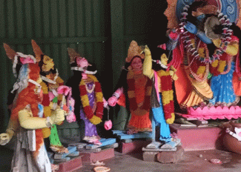 এলেঙ্গায় রাধাগোবিন্দ রাসলীলা মন্দিরের ১০ প্রতিমা ভাঙচুরের অভিযোগ