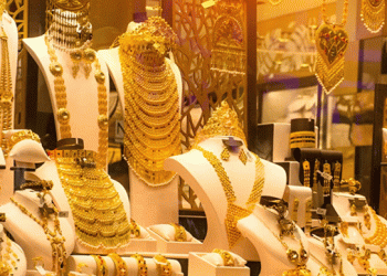 আজকের বাজারে সোনার ভরি কত?