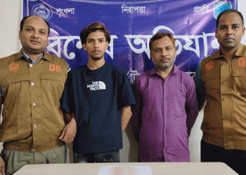 সাভারের আশুলিয়ায় ১৫০ পিস ই'য়া'বা'স'হ বাবা ও ছেলে গ্রে'প্তা'র