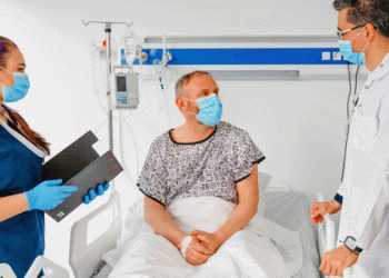 ফুসফুস ক্যান্সারের প্রাথমিক লক্ষণগুলো কী, কাদের হওয়ার সম্ভাবনা বেশি?