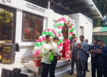 টাঙ্গাইল আদালতে বিচার প্রার্থীদের জন্য বিশ্রামাগার ‘ন্যায়কুঞ্জ’ উদ্বোধন