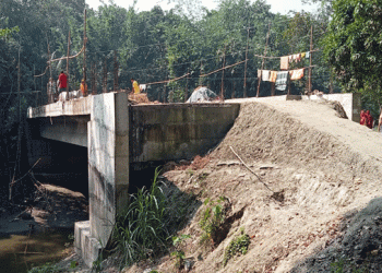 নাগরপুরে সড়ক ও ব্রিজের খনন অসম্পূর্ণ, দুর্ভোগে এলাকাবাসী