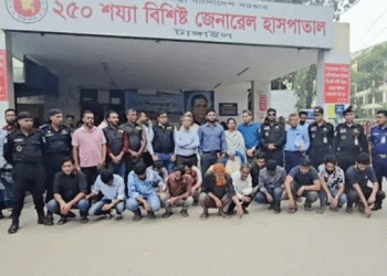 টাঙ্গাইল হাসপাতালে ১৩ দালাল আ'ট'ক, কা'রা'দ'ণ্ড ও জরিমানা