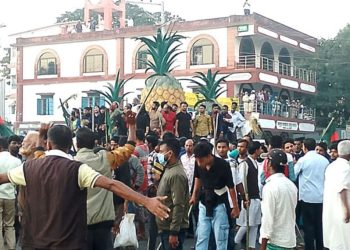 মধুপুরে বিএনপির দুই গ্রুপের সংঘর্ষ, ভাঙচুর 