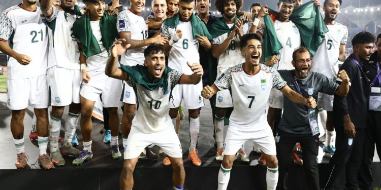 যে কারণে বাংলাদেশের পরবর্তী ম্যাচ খেলতে পারবেন না রাকিব-তপু