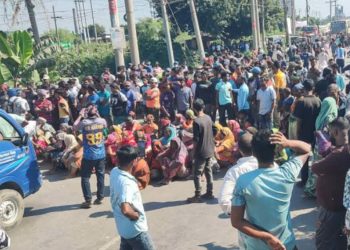 ইটভাটা শ্রমিকদের অবরোধ: ঢাকা-আরিচা মহাসড়কে যান চলাচল বন্ধ