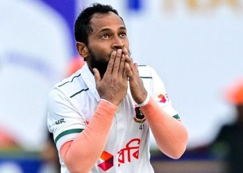 ইতিহাস গড়লেন মুশফিকুর রহিম