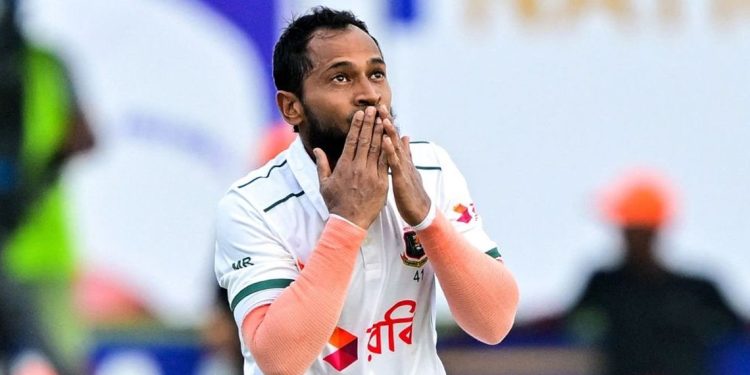 ইতিহাস গড়লেন মুশফিকুর রহিম