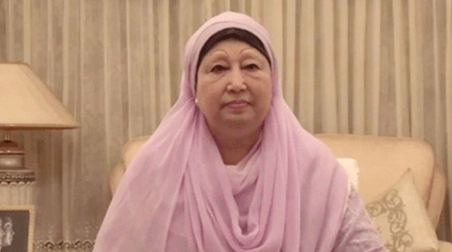 খালেদা জিয়া চিকিৎসা নিচ্ছেন, গুজবে কান না দেওয়ার অনুরোধ