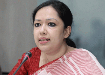 কাগজে-কলমে দল নিষিদ্ধ করে লাভ নেই: রুমিন ফারহানা