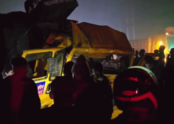 ঢাকা–টাঙ্গাইল মহাসড়কে ট্রাক–কাভার্ড ভ্যান সংঘর্ষে নিহত ২