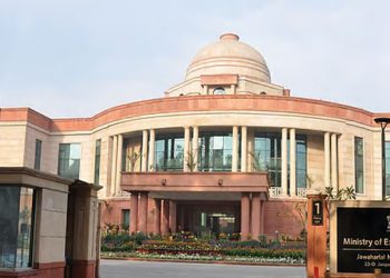 বাংলাদেশের হাইকমিশনারকে তলব করে কী বলল ভারতীয় পররাষ্ট্র মন্ত্রণালয়