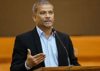 বিকেলে বিশ্বকাপ দলের সাথে বৈঠকে বসবেন আসিফ নজরুল