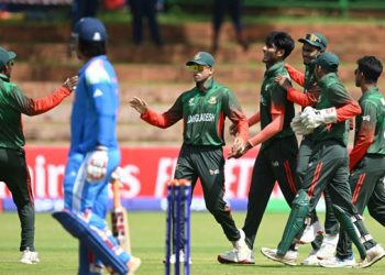 বিশ্বকাপ থেকে বাদ পড়ে আইসিসির দিকে অভিযোগের আঙুল