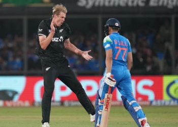 ভারতের সিরিজ হারে বিজেপি ও গম্ভীরকে তীব্র আক্রমণ সমর্থকদের