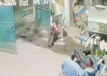 রাজধানীতে থানার ভেতর থেকে পুলিশের মোটরসাইকেল চুরি