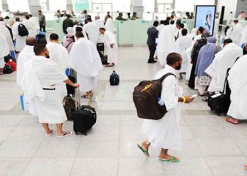 হজে যেতে নিবন্ধন করেছেন ৭৬৫৮০ বাংলাদেশি