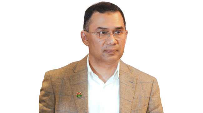 দ্বিতীয় দিনের মতো সচিবালয়ে প্রধানমন্ত্রী তারেক রহমান