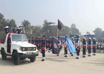 টাঙ্গাইলে পিটিসিতে ৫৭তম প্রশিক্ষণ সমাপনী কুচকাওয়াজ