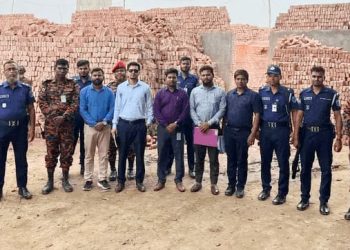 নাগরপুরে ৪ অবৈধ ইটভাটায় অভিযান সাড়ে ১২ লাখ টাকা জরিমানা, কার্যক্রম বন্ধের নির্দেশ
