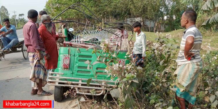 টাঙ্গাইলে বাস সিএনজির মুখোমুখি সংঘর্ষে নিহত ৩