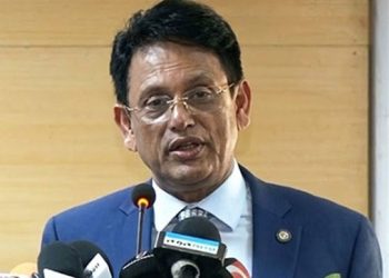 এবার সারাদেশে অভিন্ন প্রশ্নে বোর্ড পরীক্ষা, জানালেন শিক্ষামন্ত্রী