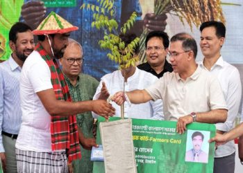 ভাইরাল কৃষক কার্ডের ছবির কৃষক কবির হোসেন আর নেই