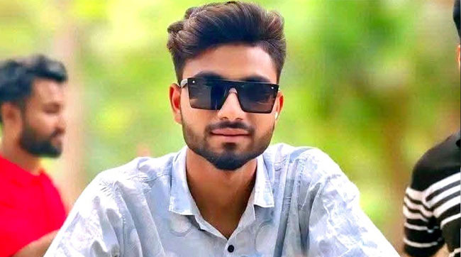 প্রবাসীর স্ত্রীর ঘর থেকে যুবকের মরদেহ উদ্ধার