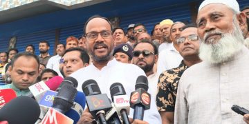 আগের সরকারের দুর্নীতির তদন্ত করে পরিকল্পিত বেড়িবাঁধ নির্মাণ করা হবে: প্রতিমন্ত্রী টুকু
