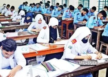বন্যা ও দুর্যোগে চট্টগ্রাম বোর্ডের বুধবারের সব এইচএসসি পরীক্ষা স্থগিত
