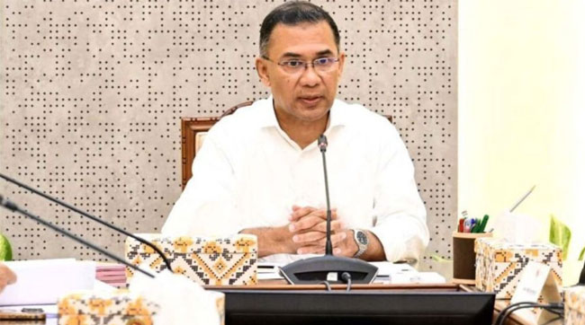 জুলাই শহীদদের স্মরণসভায় যোগ দিলেন প্রধানমন্ত্রী তারেক রহমান