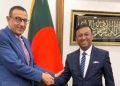ফিলিস্তিনের রাষ্ট্রদূতের সঙ্গে পররাষ্ট্র উপদেষ্টা হুমায়ুন কবিরের সৌজন্য সাক্ষাৎ