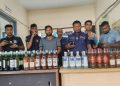 পাজেরোতে বিদেশি মদের চালান, আটক ১