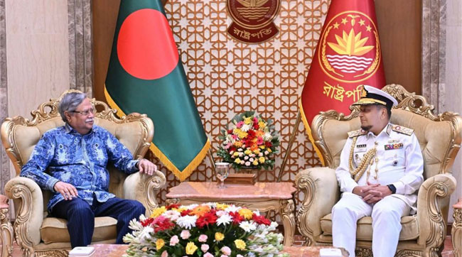 রাষ্ট্রপতির সঙ্গে বিদায়ি সাক্ষাৎ নৌপ্রধানের
