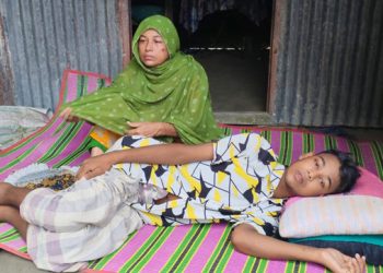 দুইটি কিডনি বিকল, জীবন-মৃত্যুর সন্ধিক্ষণে নাইমুল ইসলাম! টাকার অভাবে হচ্ছে না চিকিৎসা
