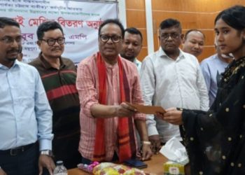 স্থানীয় প্রশাসনকে কঠোর হস্তে মাদক নির্মূল করতে হবে : আইসিটি মন্ত্রী