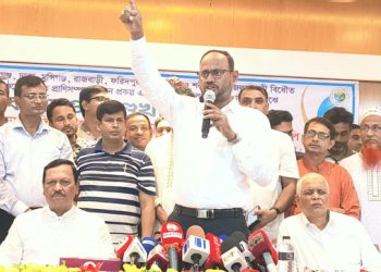 হুমকি-ধামকি দিলে লাভ নেই, শেখ হাসিনার ফাঁসি দেশের জনগণ কার্যকর করবে: প্রতিমন্ত্রী টুকু