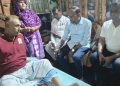 ব্লাড ক্যান্সারে আক্রান্ত বিএনপি নেতা মনিরের পাশে প্রতিমন্ত্রী টুকু