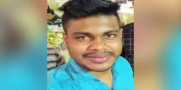 মির্জাপুরে প্রেমের প্রস্তাবে রাজি না হওয়ায় পরিবারকে পুড়িয়ে হত্যার হুমকি থানায় অভিযোগ