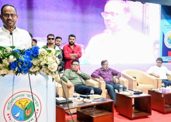 পোল্ট্রি খাতে নতুন উদ্যোক্তা তৈরিতে গুরুত্ব দিচ্ছে সরকার: প্রতিমন্ত্রী টুকু