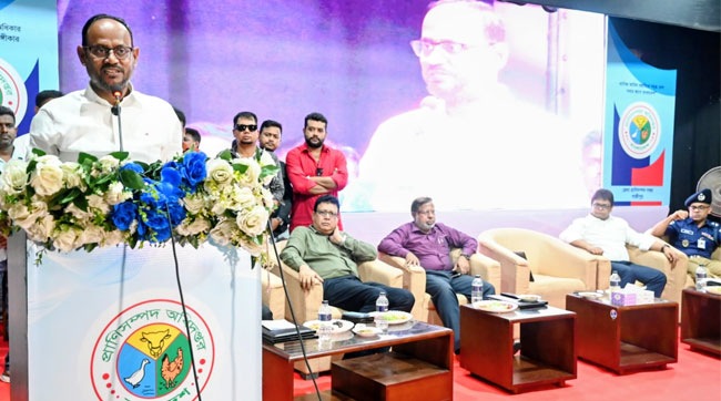 পোল্ট্রি খাতে নতুন উদ্যোক্তা তৈরিতে গুরুত্ব দিচ্ছে সরকার: প্রতিমন্ত্রী টুকু