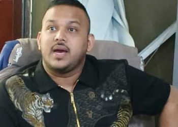 তাঁতীবাজার থেকেই পালিয়েছিলেন পিচ্চি রাজা, গ্রেপ্তার দুই পুলিশ
